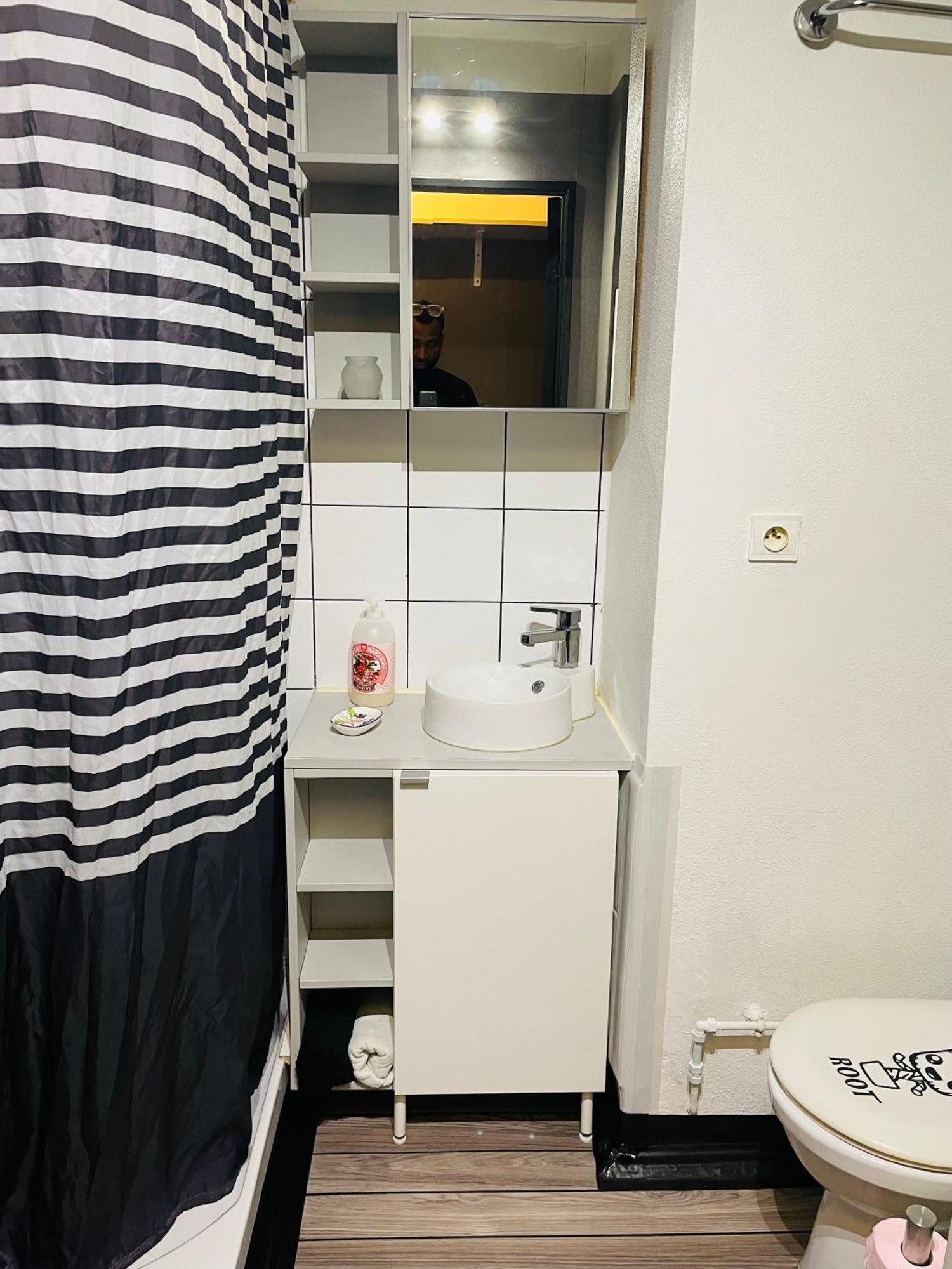 Comfortable Studio In Clichy Exterior foto