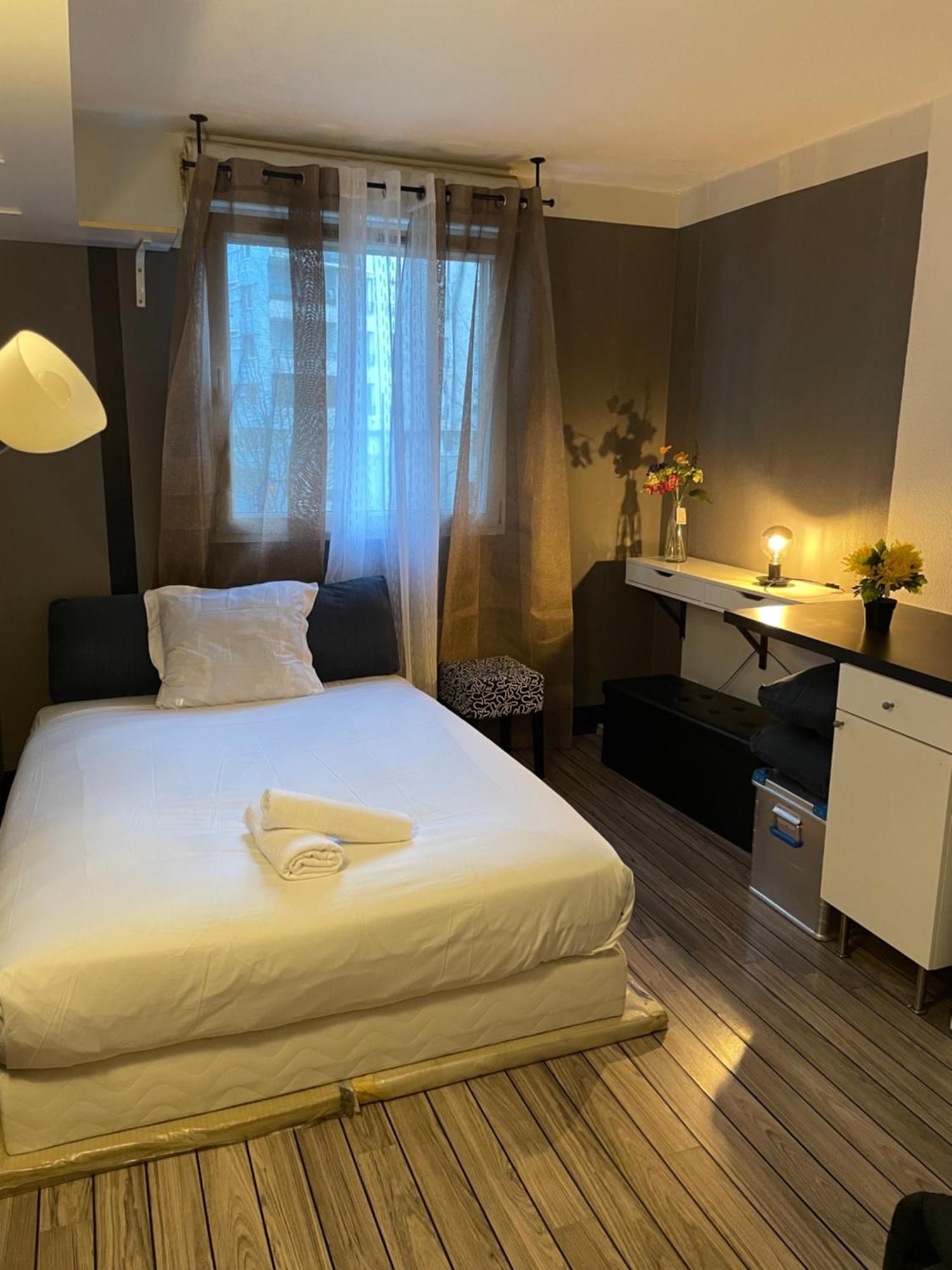 Comfortable Studio In Clichy Exterior foto